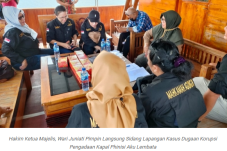 Hakim Ketua Majelis,Wari Juniati Pimpin Langsung Sidang Lapangan Dugaan Korupsi Pengadaan Kapal Phinisi Aku Lembata