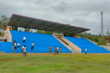 Stadion Paulina Haning Bullu di Desa Holoama, Kecamatan Lobalain, Kabupaten .Rote Ndao