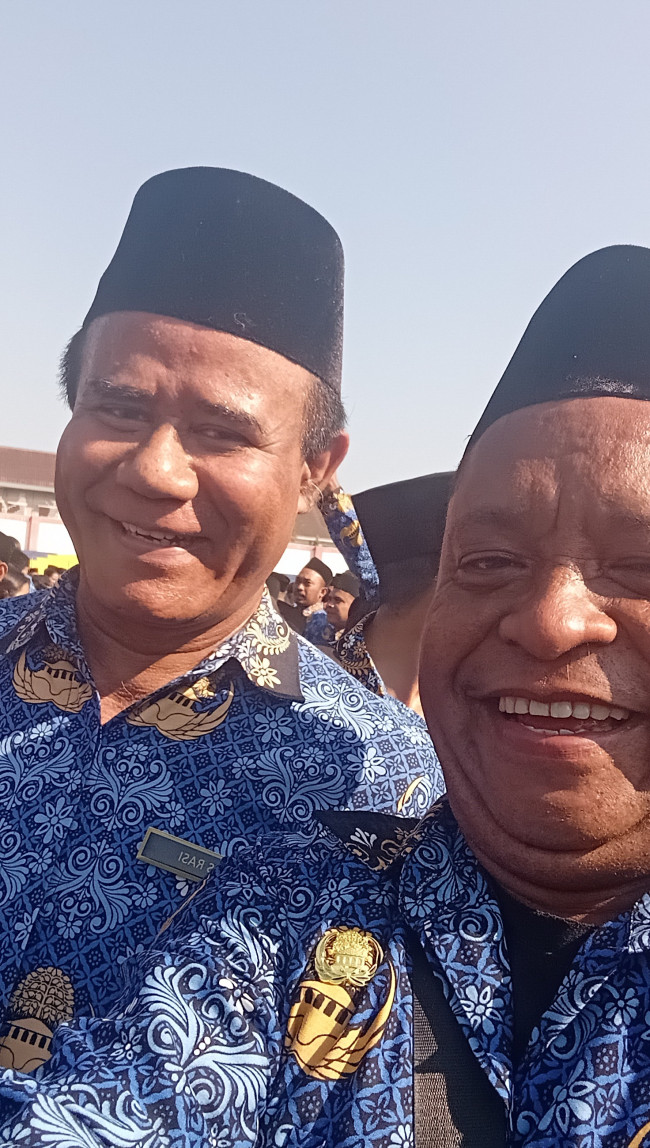 Bersama Kepala BKD NTT Yosep Rasi...Ayo bangun NTT...